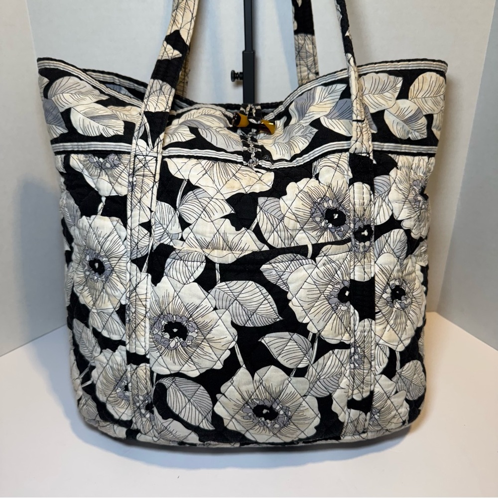 Vera Bradley Large Tote Bag Camellia Print Black and Cream Floral Pattern EUC